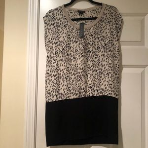 NWT Theory Leopard Top